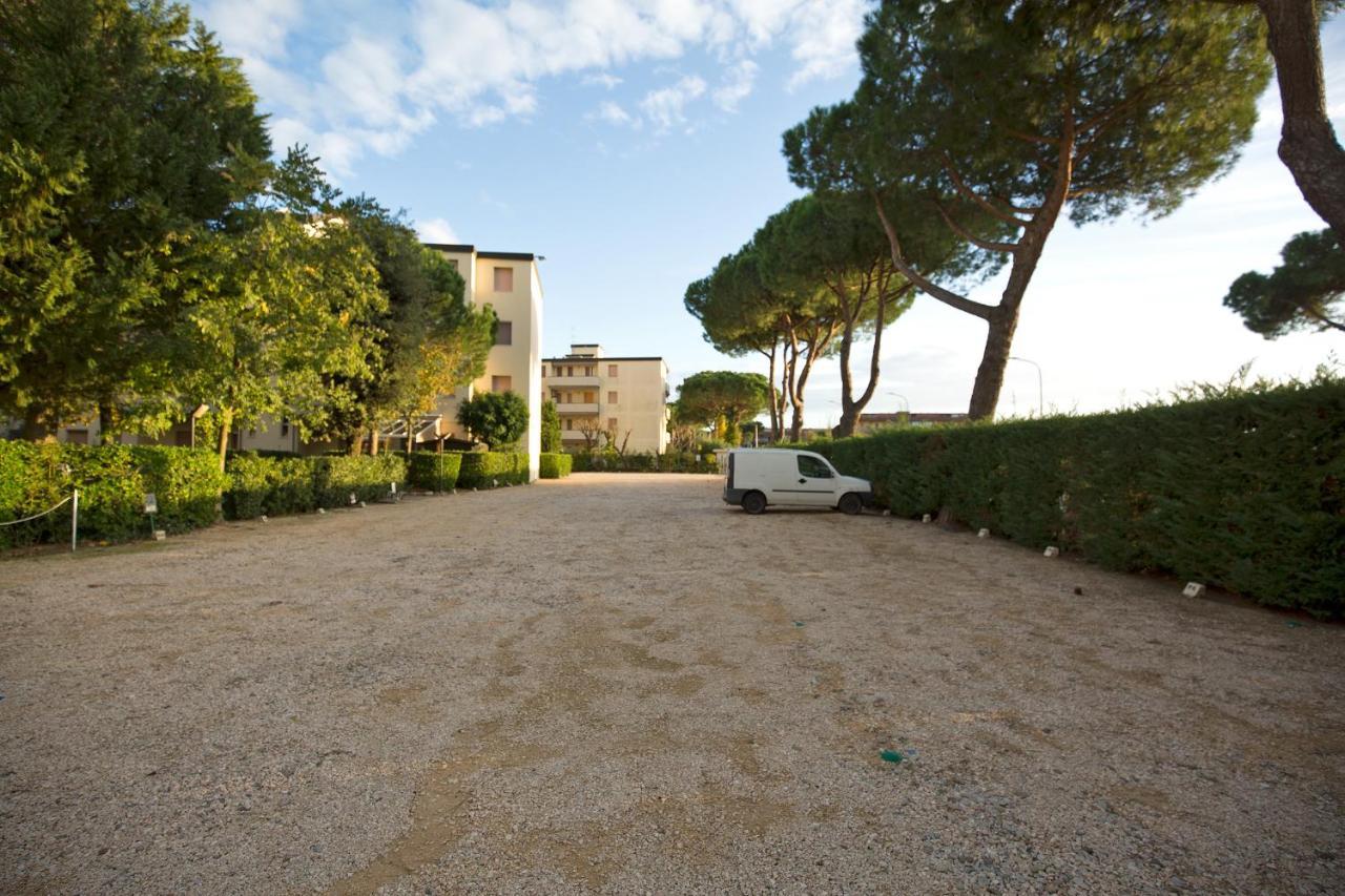 Residence 3 D Lido di Spina Eksteriør bilde